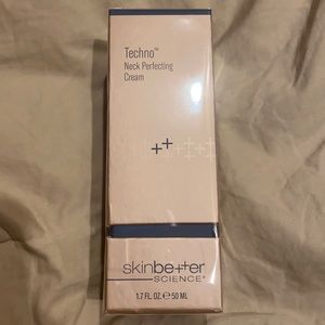 NiB- SkinBetter Science Techno Neck Perfecting Cream